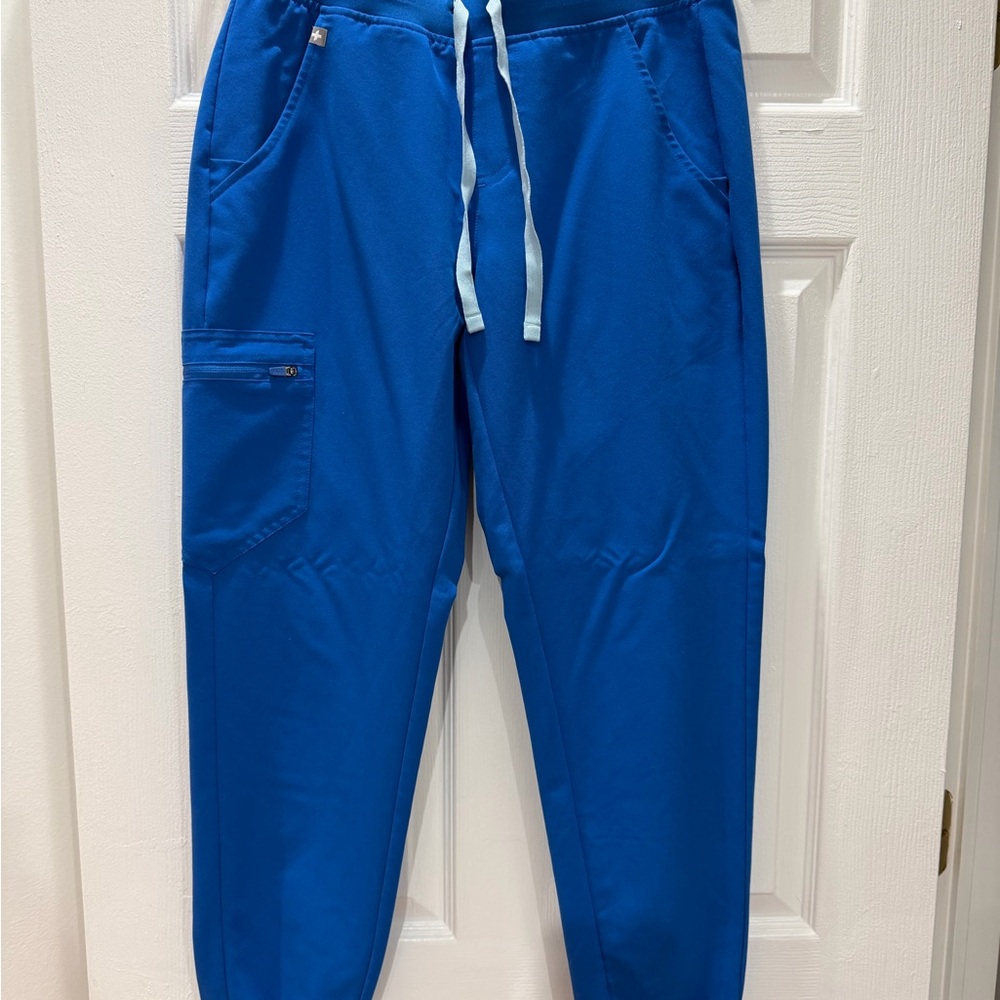 Figs Woman’s Vibrant Blue Joggers